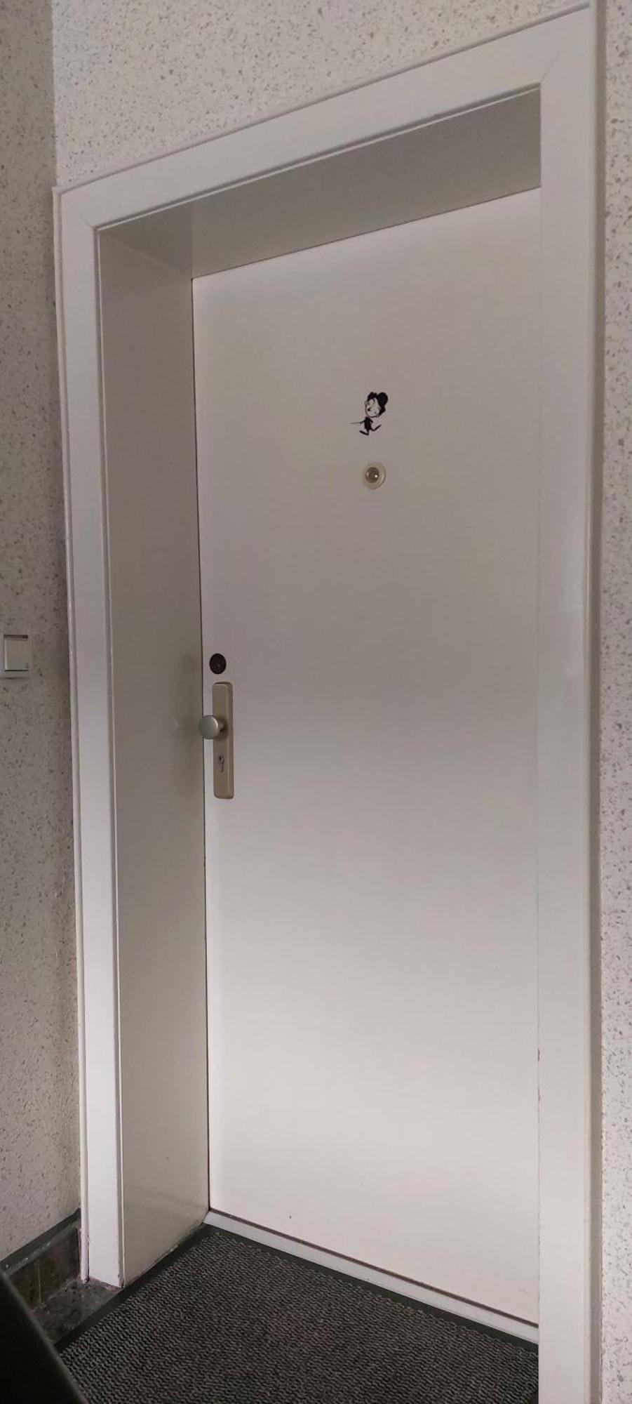 Charlie , Solingen Mitte, Ferien/Messe Wohnung Fuer Bis Zu 5 Personen Buitenkant foto